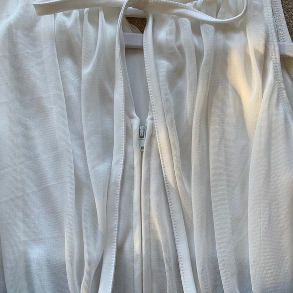 Poppies and Roses children's dress - Picture 4 of 5